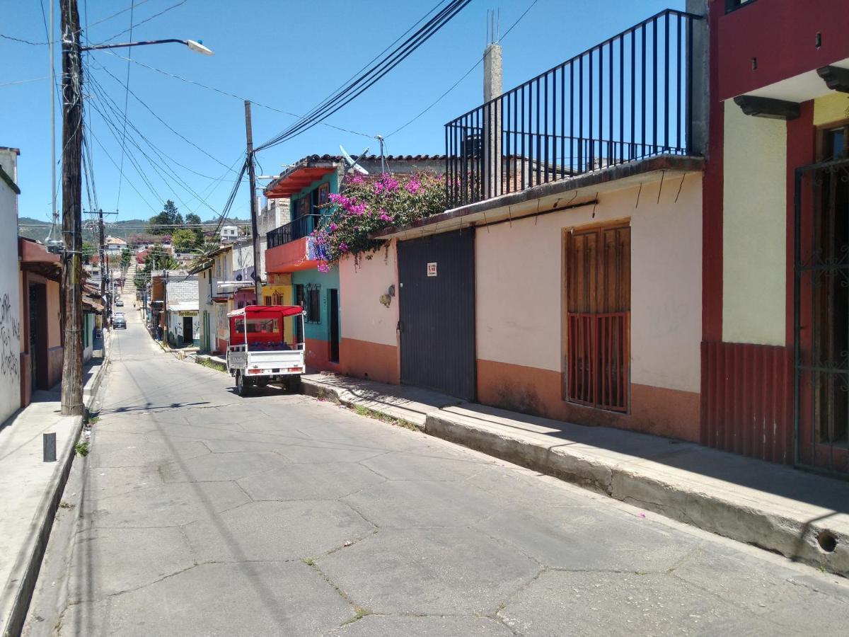 Casa Namaste Hotel San Cristobal de las Casas Bagian luar foto